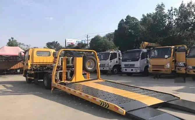 滦县汽车中途维修案例